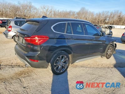 Trzecie zdjęcie samochodu z tyłu: 2017 BMW X1 XDRIVE28I VIN:WBXHT3C38H5F74495 - miniatura