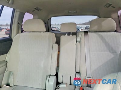 Zdjęcie 10 z 13 samochodu: 2012 TOYOTA HIGHLANDER BASE VIN:5TDBK3EH6CS161537 - miniatura