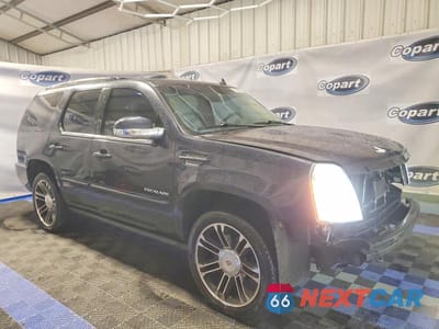 Czwarte zdjęcie samochodu z boku: 2013 CADILLAC ESCALADE PREMIUM VIN:1GYS3CEF8DR224613 - miniatura