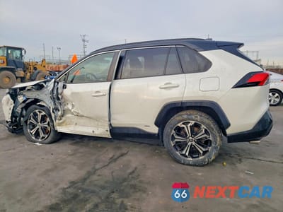 Drugie zdjęcie samochodu z przodu: 2022 TOYOTA RAV4 PRIME XSE VIN:JTMEB3FV7ND094138 - miniatura