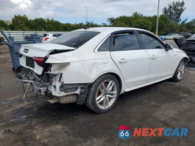 Trzecie zdjęcie samochodu z tyłu: 2022 AUDI A4 PREMIUM PLUS 45 VIN:WAUEAAF41NN014869 - miniatura