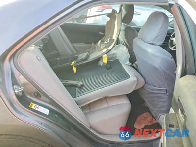 Zdjęcie 10 z 12 samochodu: 2014 TOYOTA CAMRY LE VIN:4T4BF1FK0ER389262 - miniatura
