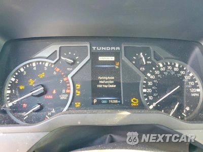 Zdjęcie 9 z 13 samochodu: 2025 TOYOTA TUNDRA CREWMAX SR VIN:5TFLA5DB5SX288434 - miniatura