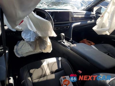 Zdjęcie 8 z 12 samochodu: 2025 TOYOTA CAMRY VIN:4T1DAACK7SU190646 - miniatura