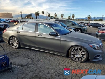 Czwarte zdjęcie samochodu z boku: 2017 MERCEDES-BENZ S 550 VIN:WDDUG8CB6HA293617 - miniatura