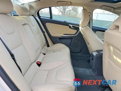 Zdjęcie 10 z 13 samochodu: 2018 VOLVO S60 INSCRIPTION VIN:LYV402TK0JB174200 - miniatura