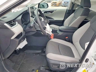 Zdjęcie 7 z 12 samochodu: 2025 TOYOTA RAV4 XLE VIN:4T3RWRFV2SU197250 - miniatura