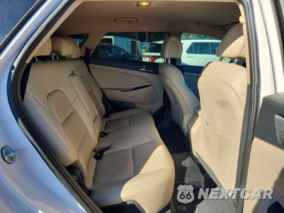 Zdjęcie 11 z 13 samochodu: 2016 HYUNDAI TUCSON LIMITED VIN:KM8J33A2XGU161676 - miniatura