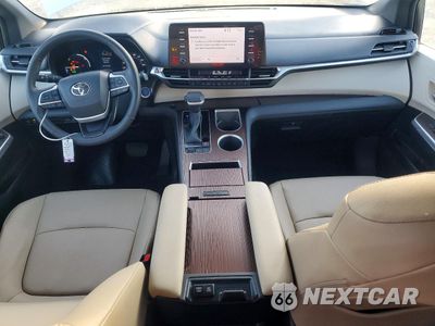 Zdjęcie 8 z 15 samochodu: 2024 TOYOTA SIENNA XLE VIN:5TDYRKEC5RS214094 - miniatura