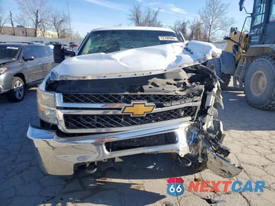 Piąte zdjęcie samochodu w środku: 2013 CHEVROLET SILVERADO K2500 HEAVY DUTY VIN:1GC1KVC88DF228795 - miniatura