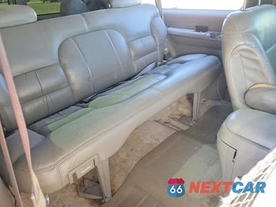 Zdjęcie 11 z 14 samochodu: 1996 GMC YUKON VIN:3GKEK18R2TG504496 - miniatura