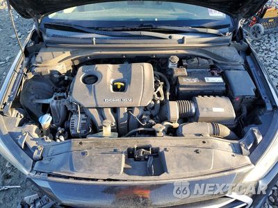 Zdjęcie 11 z 12 samochodu: 2017 HYUNDAI ELANTRA SE VIN:5NPD84LF2HH065450 - miniatura