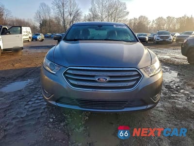 Piąte zdjęcie samochodu w środku: 2014 FORD TAURUS SEL VIN:1FAHP2E84EG144681 - miniatura