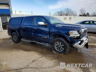 Czwarte zdjęcie samochodu z boku: 2020 RAM 1500 LARAMIE VIN:1C6SRFJT2LN204646 - miniatura