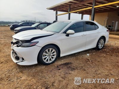 2018 TOYOTA CAMRY L JTNB11HK3J3029991 - główne zdjęcie licytacji z USA - miniatura