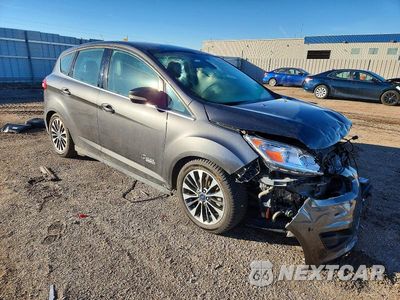 Czwarte zdjęcie samochodu z boku: 2017 FORD C-MAX TITANIUM VIN:1FADP5FU9HL104667 - miniatura