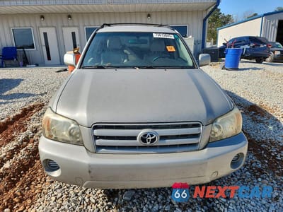Piąte zdjęcie samochodu w środku: 2005 TOYOTA HIGHLANDER VIN:JTEGD21A750129488 - miniatura