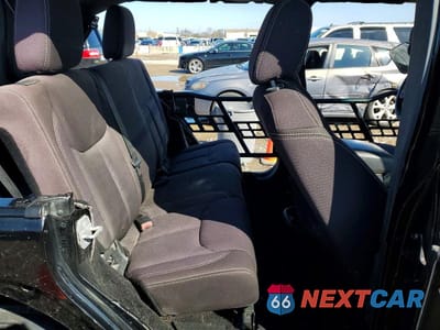 Zdjęcie 10 z 11 samochodu: 2014 JEEP WRANGLER UNLIMITED SAHARA VIN:1C4BJWEG1EL210563 - miniatura