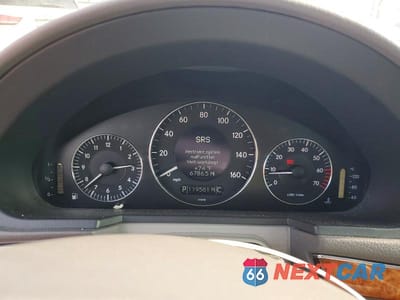 Zdjęcie 9 z 13 samochodu: 2004 MERCEDES-BENZ E 500 VIN:WDBUF70J24A415708 - miniatura