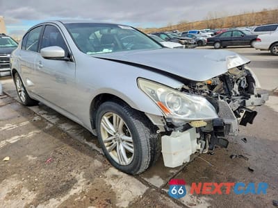 Czwarte zdjęcie samochodu z boku: 2011 INFINITI G37 SEDAN X VIN:JN1CV6AR8BM401471 - miniatura