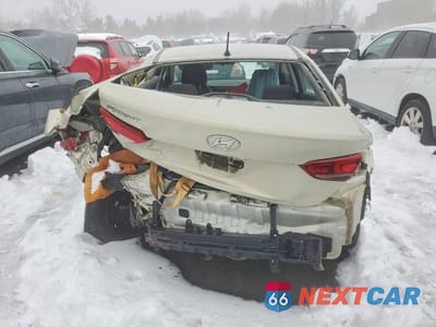 Zdjęcie 6 z 12 samochodu: 2020 HYUNDAI ACCENT SE VIN:3KPC24A64LE095921 - miniatura