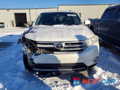 Piąte zdjęcie samochodu w środku: 2012 TOYOTA HIGHLANDER SE VIN:5TDBK3EH2CS174804 - miniatura