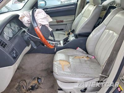Zdjęcie 7 z 12 samochodu: 2006 CHRYSLER 300C VIN:2C3LA63H06H244562 - miniatura