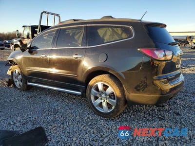 Drugie zdjęcie samochodu z przodu: 2017 CHEVROLET TRAVERSE PREMIER VIN:1GNKRJKD4HJ171853 - miniatura
