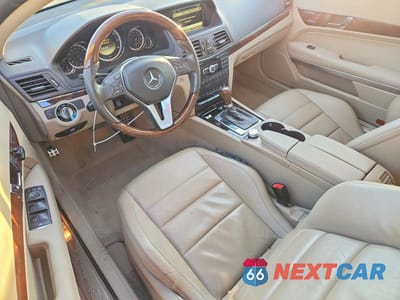 Zdjęcie 8 z 11 samochodu: 2012 MERCEDES-BENZ E 350 VIN:WDDKK5KF2CF172667 - miniatura