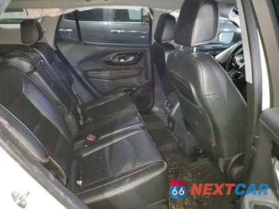 Zdjęcie 11 z 12 samochodu: 2022 GMC TERRAIN AT4 VIN:3GKALYEV1NL215576 - miniatura