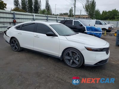 Czwarte zdjęcie samochodu z boku: 2024 HONDA ACCORD HYBRID SPORT VIN:1HGCY2F5XRA071607 - miniatura