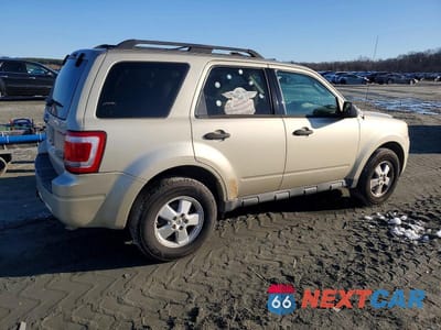 Trzecie zdjęcie samochodu z tyłu: 2012 FORD ESCAPE XLT VIN:1FMCU9DG4CKC59849 - miniatura