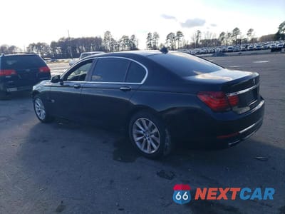 Drugie zdjęcie samochodu z przodu: 2015 BMW 740 LI VIN:WBAYE4C55FD946788 - miniatura