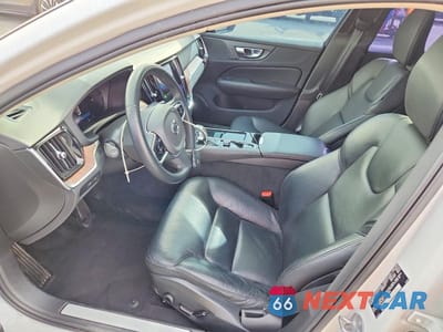 Zdjęcie 7 z 11 samochodu: 2024 VOLVO S60 PLUS VIN:7JRH60FL8RG296233 - miniatura