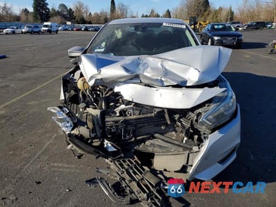 Piąte zdjęcie samochodu w środku: 2021 NISSAN VERSA SV VIN:3N1CN8EV4ML918220 - miniatura