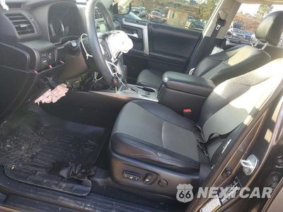 Zdjęcie 7 z 12 samochodu: 2016 TOYOTA 4RUNNER VIN:JTEZU5JR4G5129650 - miniatura