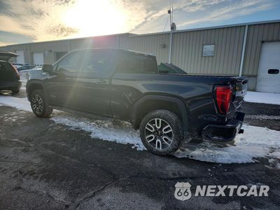 Drugie zdjęcie samochodu z przodu: 2022 GMC SIERRA K1500 AT4 VIN:3GTUUEET3NG604554 - miniatura