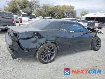 Trzecie zdjęcie samochodu z tyłu: 2022 DODGE CHALLENGER R/T SCAT PACK VIN:2C3CDZFJXNH226947 - miniatura