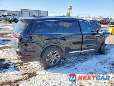 Trzecie zdjęcie samochodu z tyłu: 2024 LINCOLN AVIATOR VIN:5LM5J0XC9RGL07750 - miniatura