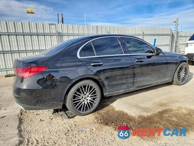 Trzecie zdjęcie samochodu z tyłu: 2022 MERCEDES-BENZ C 300 4MATIC VIN:W1KAF4HB5NR043080 - miniatura