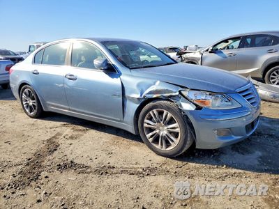 Czwarte zdjęcie samochodu z boku: 2010 HYUNDAI GENESIS 3.8L VIN:KMHGC4DE1AU079624 - miniatura