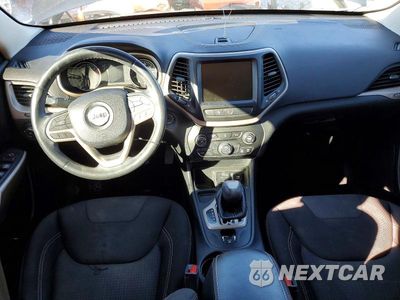 Zdjęcie 8 z 13 samochodu: 2017 JEEP CHEROKEE LATITUDE VIN:1C4PJLCB1HW613523 - miniatura