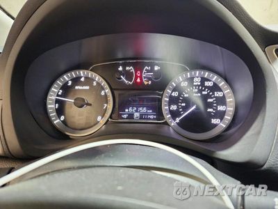 Zdjęcie 9 z 12 samochodu: 2015 NISSAN SENTRA S VIN:3N1AB7AP0FY342178 - miniatura