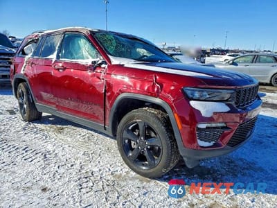 Czwarte zdjęcie samochodu z boku: 2024 JEEP GRAND CHEROKEE LIMITED VIN:1C4RJHBG1RC168741 - miniatura