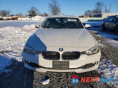 Piąte zdjęcie samochodu w środku: 2013 BMW 328 XI SULEV VIN:WBA3B5G50DNP40501 - miniatura