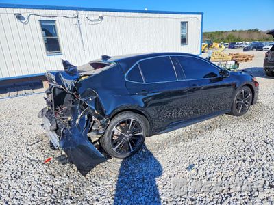 Trzecie zdjęcie samochodu z tyłu: 2020 TOYOTA CAMRY XSE VIN:4T1K61AK7LU895850 - miniatura