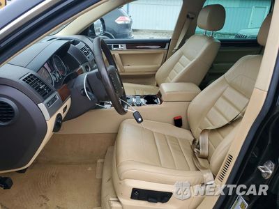 Zdjęcie 7 z 14 samochodu: 2009 VOLKSWAGEN TOUAREG 2 V6 VIN:WVGBE77LX9D001208 - miniatura