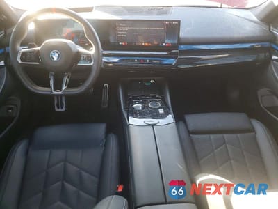 Zdjęcie 8 z 11 samochodu: 2024 BMW I5 M60 VIN:WBY43FK0XRCR27672 - miniatura
