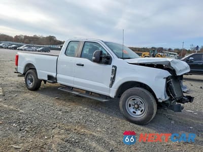 Czwarte zdjęcie samochodu z boku: 2024 FORD F250 SUPER DUTY VIN:1FT7X2AA3REC46022 - miniatura