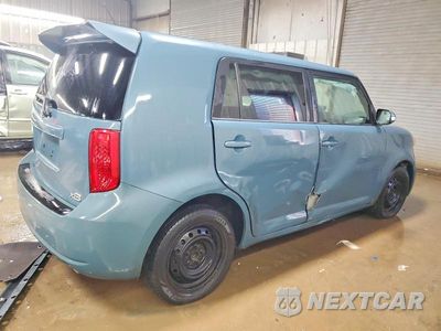 Trzecie zdjęcie samochodu z tyłu: 2008 TOYOTA SCION XB VIN:JTLKE50E581015915 - miniatura
